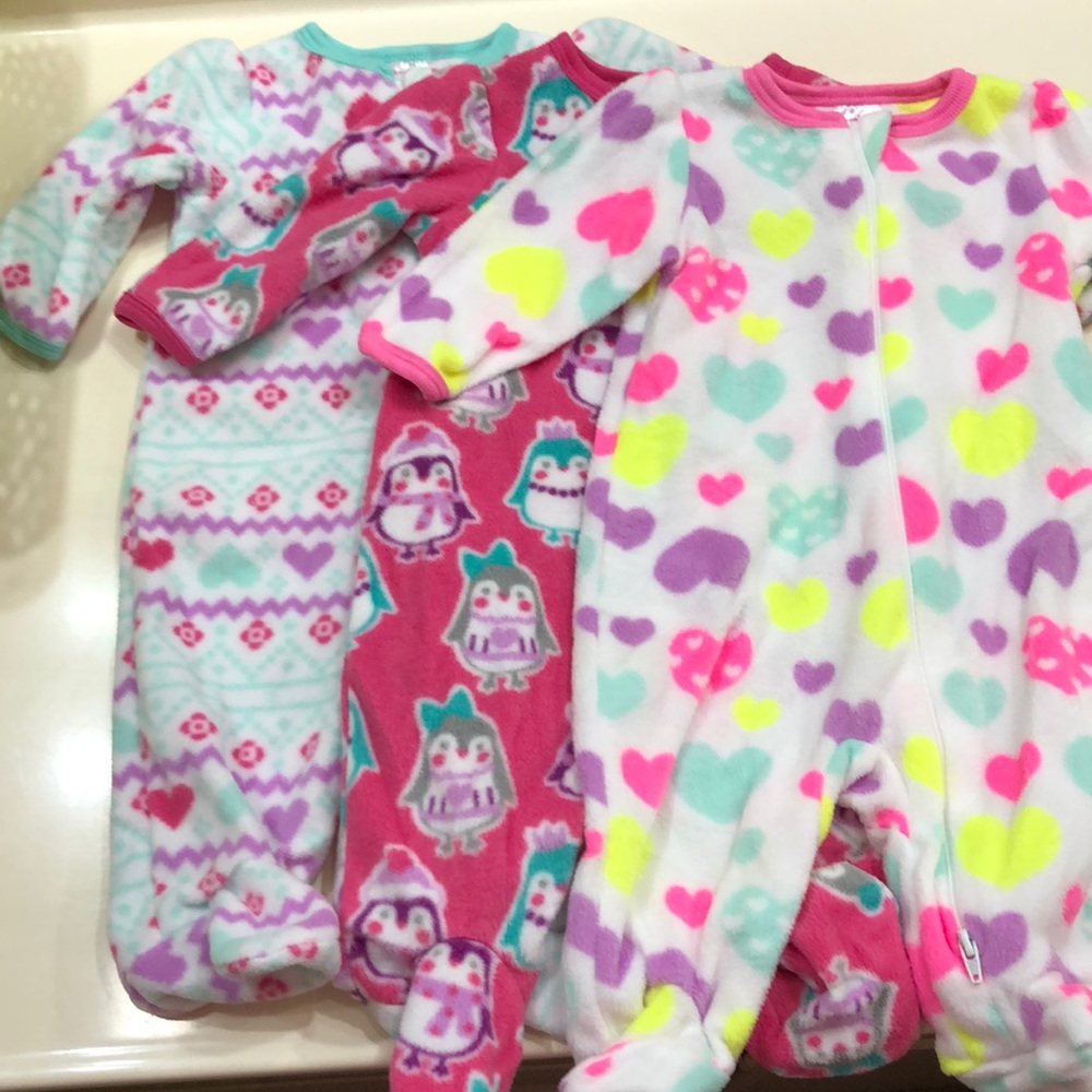 Onesie sleepwear 0-3 months $10 for 3